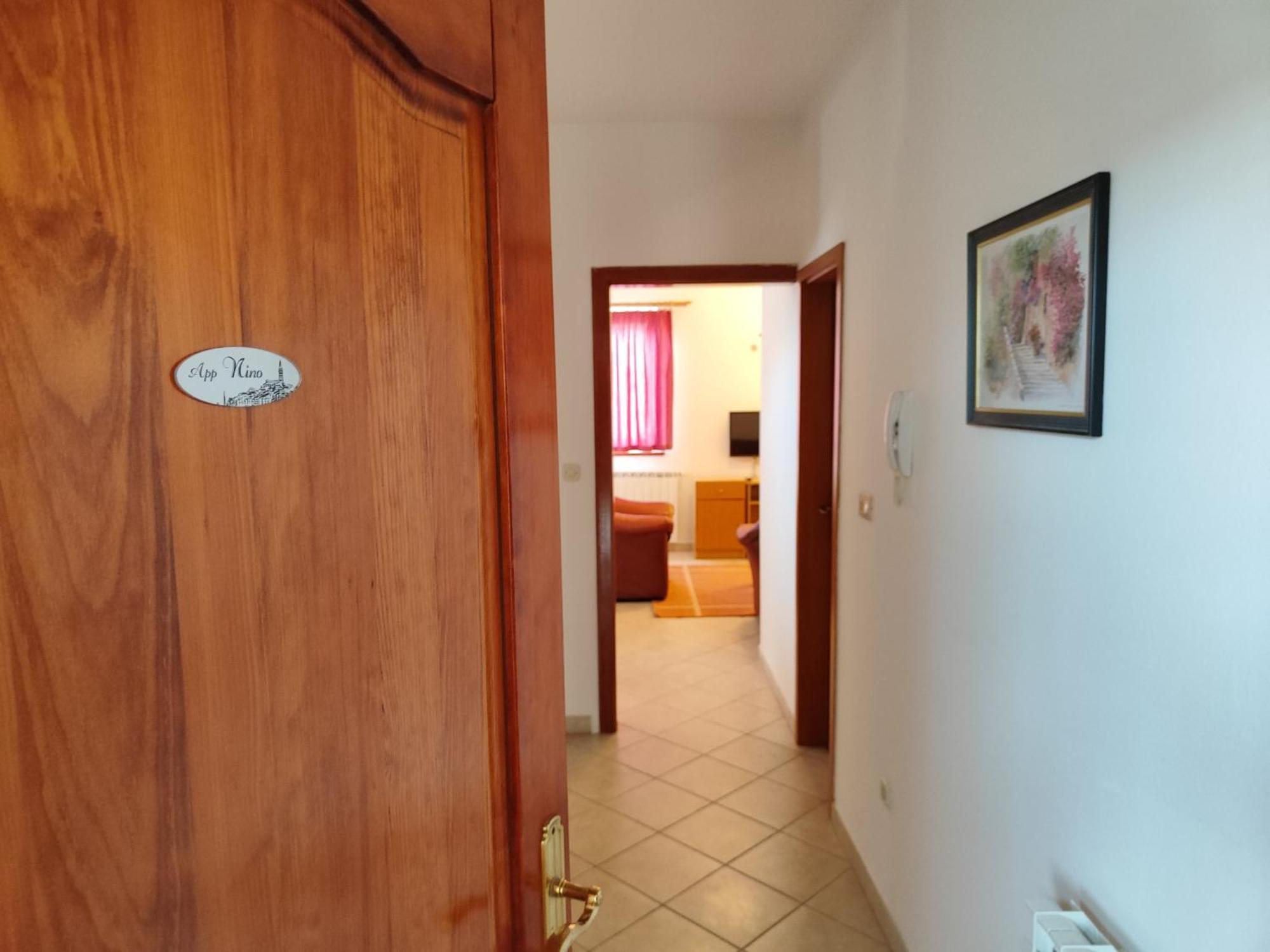 Family Apartments Suzi 罗维尼 外观 照片